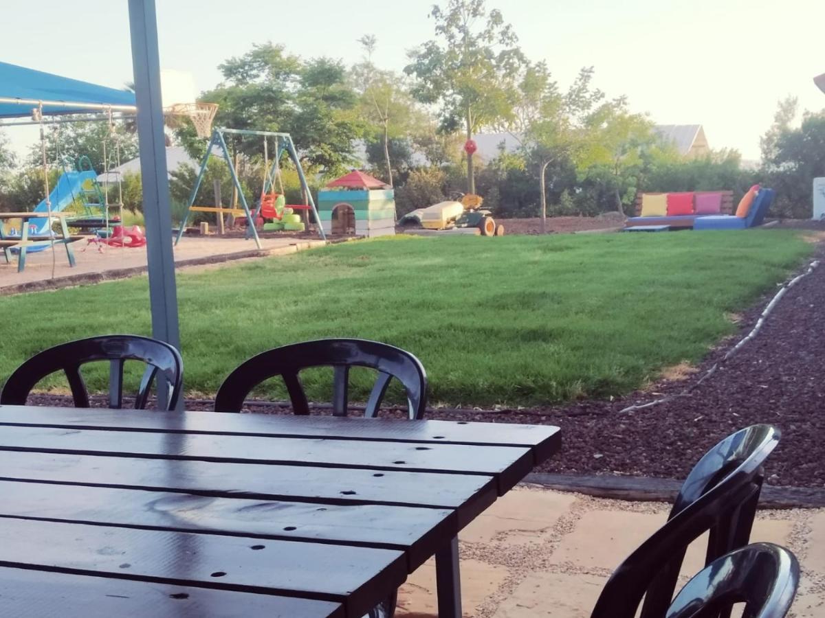 Sinai Bagolan Hotel Giv'at Yo'av Екстериор снимка